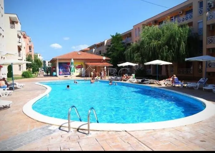 Brymonte Studio, Sunny Day 6