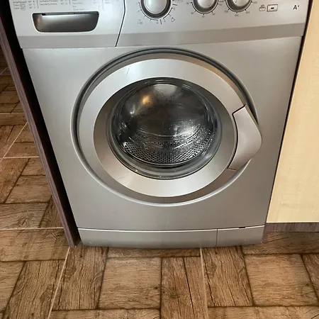 Brymonte Studio, Sunny Day 6 Apartment *